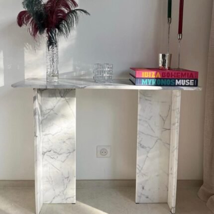 Console d'entrée en marbre